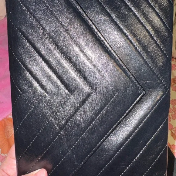 Yves Saint Laurent Shiny Black Chevron Clutch - Picture 2 of 7